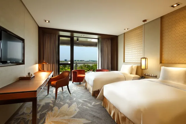 غرفة ديلوكس بسريرين منفصلين، CROWNE PLAZA HOTEL XUZHOU DALONG LAKE 1/1