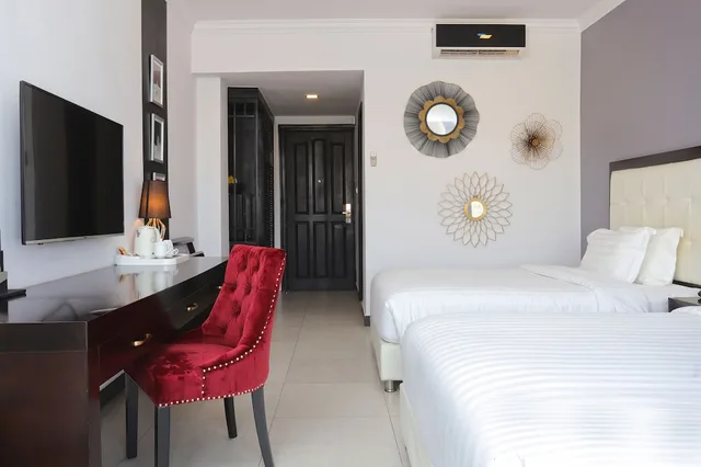 Tower, Deluxe, Twin Beds, Sea View، Queenco Casino And Hotel 10/10