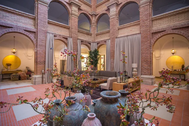 غرفة قياسية مفردة، Parador de Lleida 1/1