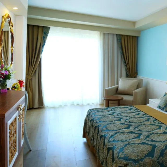 غرفة اقتصادية ثلاثية بسرير مزدوج، J Adore Deluxe Hotel Spa 6/10