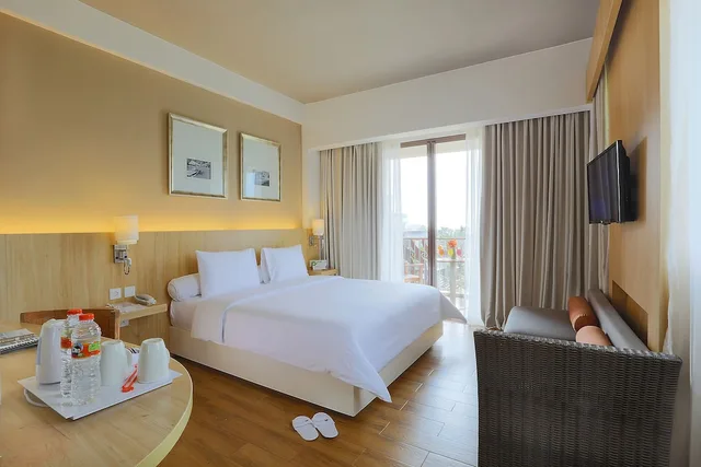 غرفة ديلوكس بإطلالة على الجبل، Pesona Alam Resort & Spa 2/3