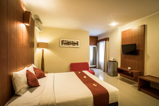 Deluxe, Double or Twin Bed, Svarna Hotel Sanur 2/10