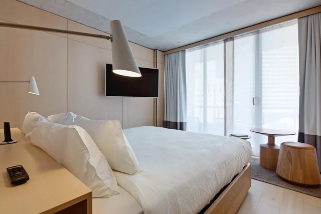Sky, Bathtub، Zara Tower Serviced Apartments 10/10