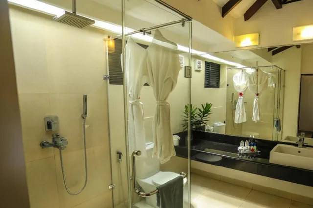 Superior, Twin Beds, Sea View, Club Hotel Dolphin 4/4