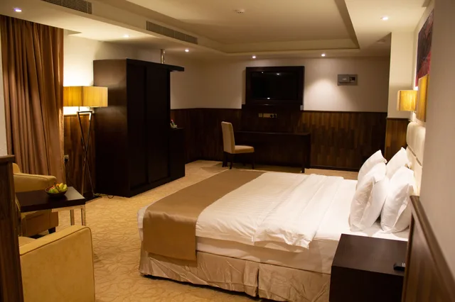 غرفة بريميوم بسرير مزدوج، The Secure Inn Hotel Muscat 2/4