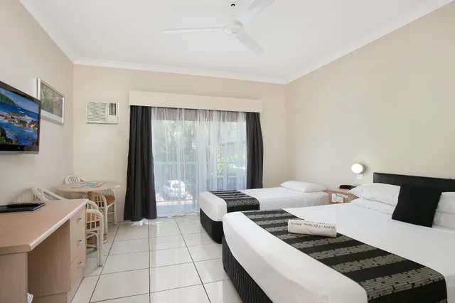غرفة بسريرين منفصلين بشرفة، Cairns City Sheridan 2/2