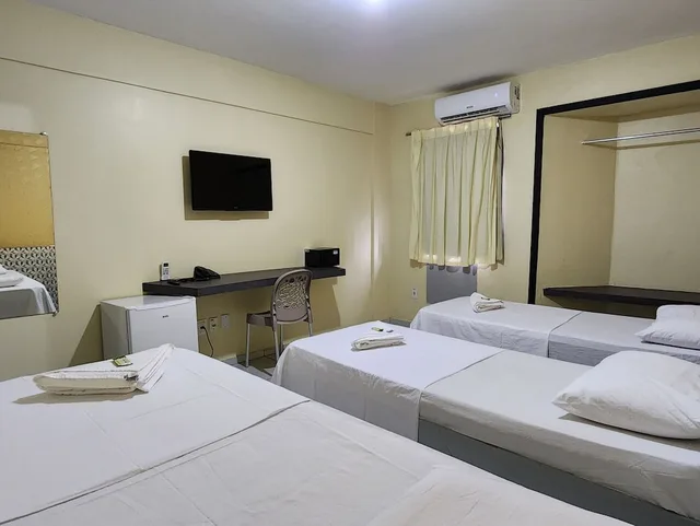 غرفة قياسية ثلاثية بسرير مزدوج وسرير فردي، JR Hotel 7/10
