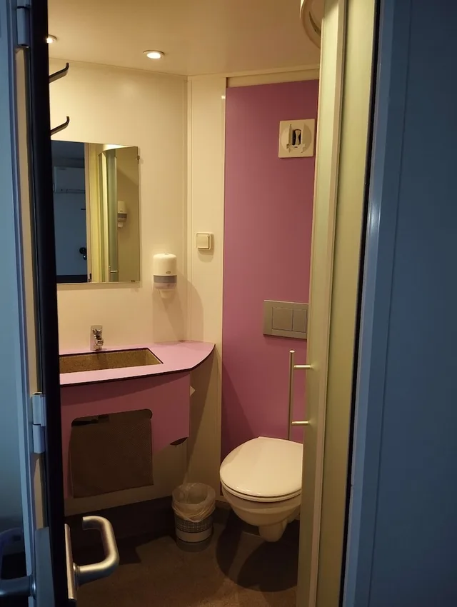Standard, Single Bed, Kyriad Direct Saintes 7/9