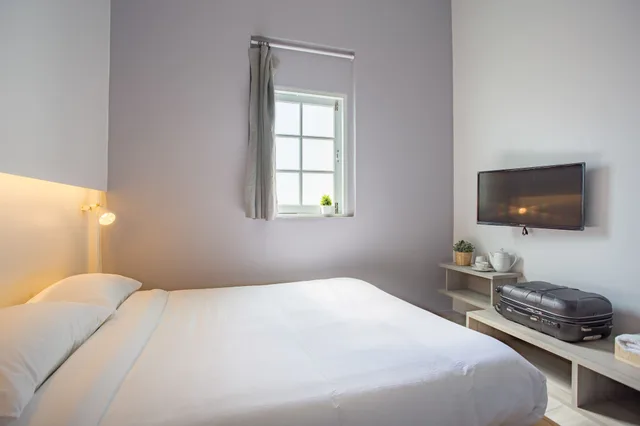 غرفة قياسية بسرير كوين بحمام خاص، Nornyaowarat Hostel 1/2