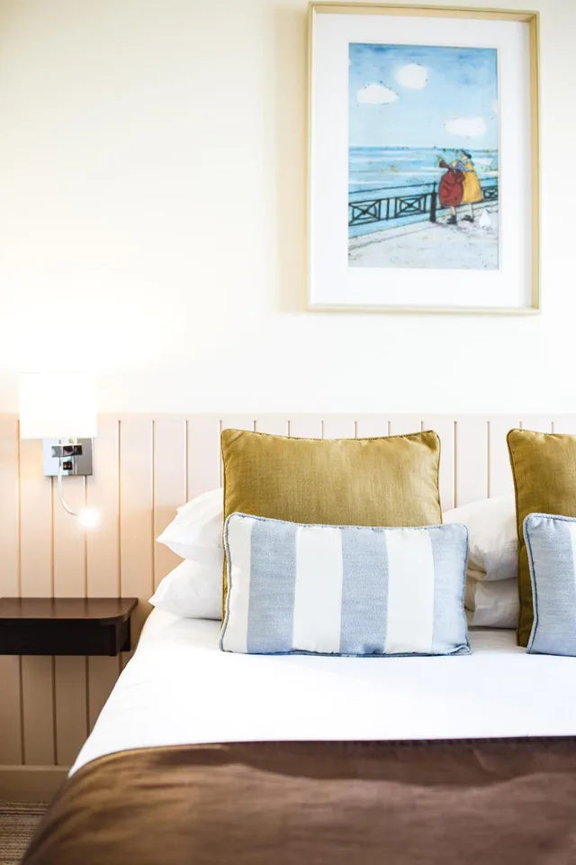 Room, Single, Double or Twin Bed، Peninsula Hotel Guernsey 2/5