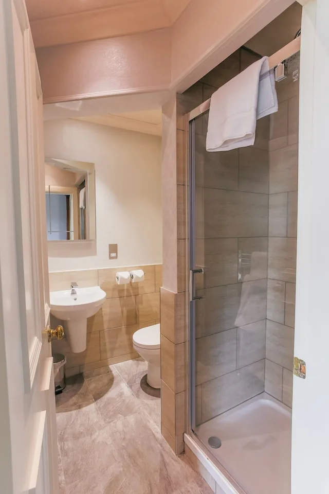 Twin Room Classic, Braid Hills Hotel 4/4