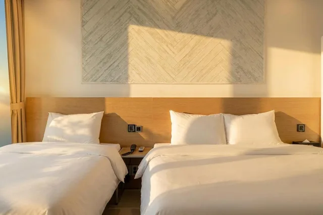 Ocean, Deluxe, Twin Beds، Songjeong Olla Hotel 7/10