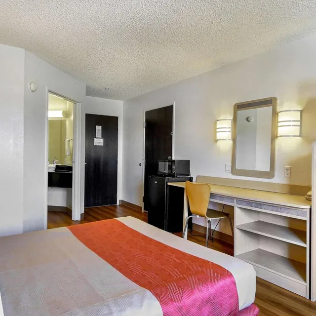 غرفة بسرير كوين لغير المدخنين، Motel6 Killeen, TX 10/10