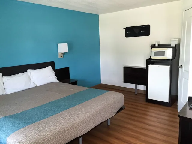 غرفة ديلوكس بسرير كوين، Motel6 Prairie Du Chien, WI 2/10