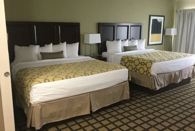 Deluxe, 2 Queen Beds, Garner Hotel Page - Lake Powell Area By IHG 1/3