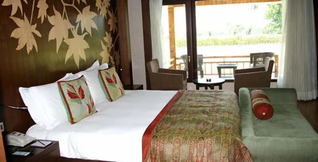 Super, Deluxe, Twin Beds, Ground Floor، The Lalit Grand Palace 2/5