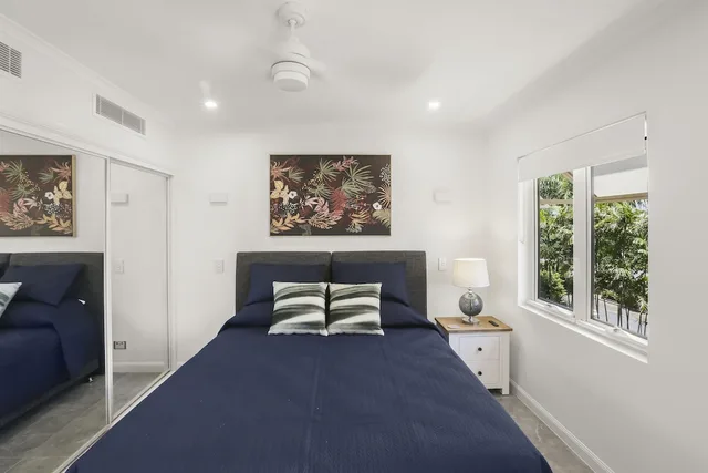 2 Bedrooms, Deluxe, Apartment, King and Queen Bed, Beach Front، On the Beach Holiday Apartments 2/2