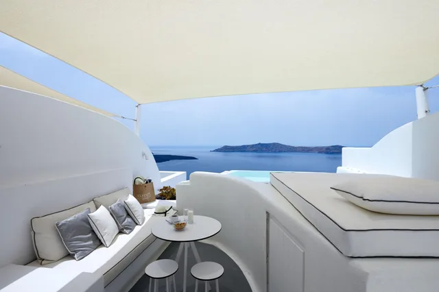 Junior Suite, Private Pool, Dana Villas and Infinity Suites 1/3