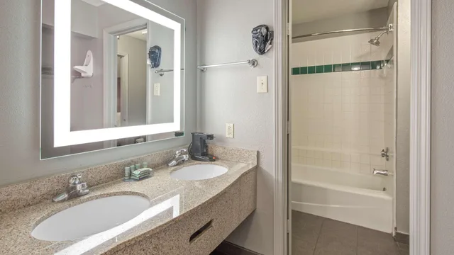 غرفة، Best Western Near Lackland Afb/Seaworld 5/7