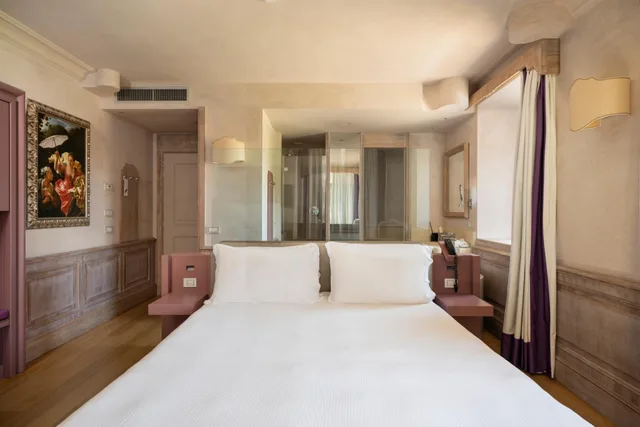 Prestige, Double Bed, Garden View, Villa Lattanzi 4/9