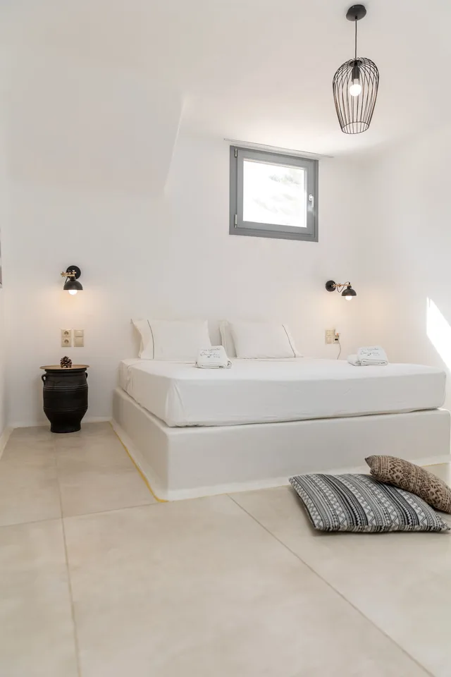 شقة اقتصادية بسرير كوين وسريرين فرديين، Ampelos Inn 6/8