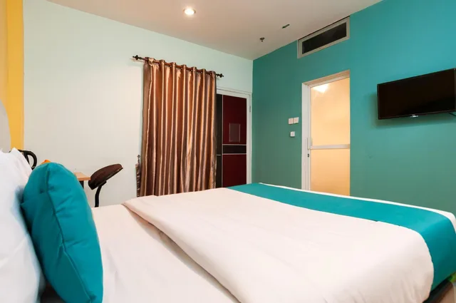 Deluxe, Double Bed, Sans Hotel Finest Medan 1/7