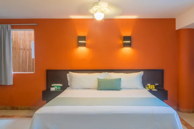 Standard, King Bed, Illusion Hotel Boutique 9/10