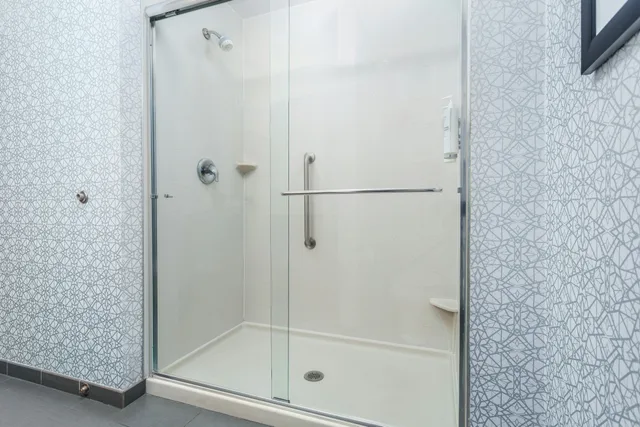 غرفة بسرير كينج، Hampton Inn Akronsouth 4/4