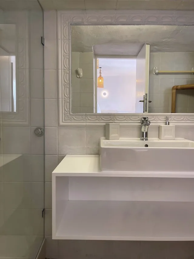 Flatlet, Queen Bed, Village View, 2 Sofa, Ground Floor، Adonis Hotel Studios & Apartments 9/10