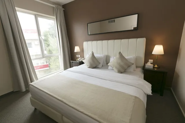 جناح جونيور ركني بسرير كينج بغرفة نوم واحدة، THE CONROY BOUTIQUE HOTEL 1/2