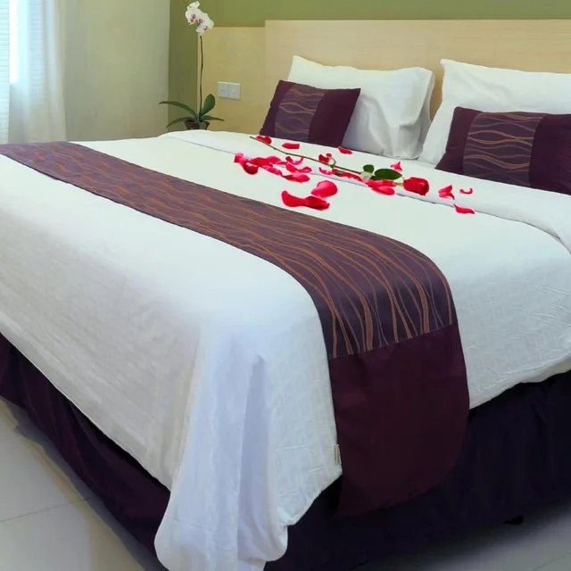 غرفة سوبيريور بسرير مزدوج أو سريرين منفصلين، Lombok Plaza Hotel Convention 1/8