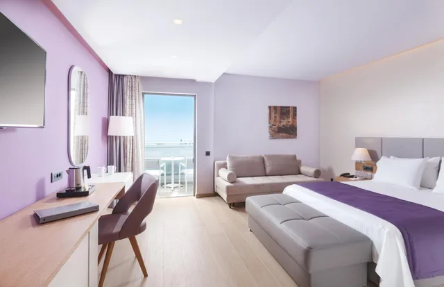 غرفة بسرير مزدوج أو سريرين منفصلين مع أريكة، Oscar Hotel and Apartments 1/6