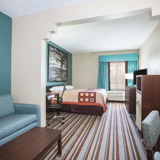 غرفة بسرير كينج بحوض استحمام لذوي الإعاقة، Super 8 By Wyndham Port Arthur/Nederland Area 4/9
