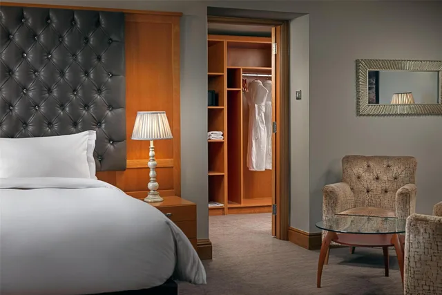 Presidential, Suite, Radisson Blu Hotel And Spa Limerick 3/9