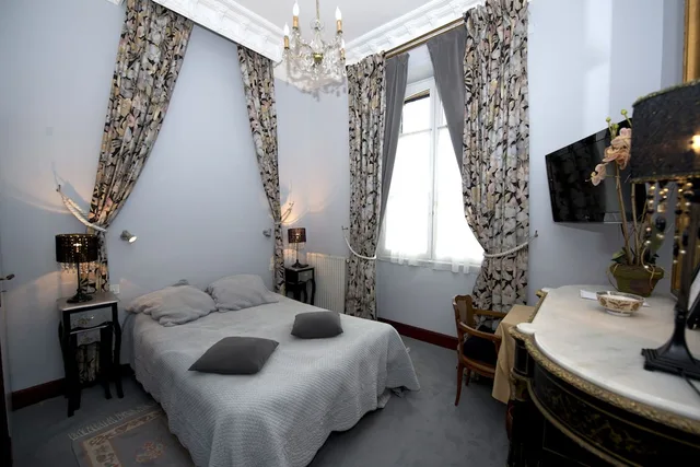 غرفة بسرير مزدوج، CITOTEL MARIE STUART 2/5