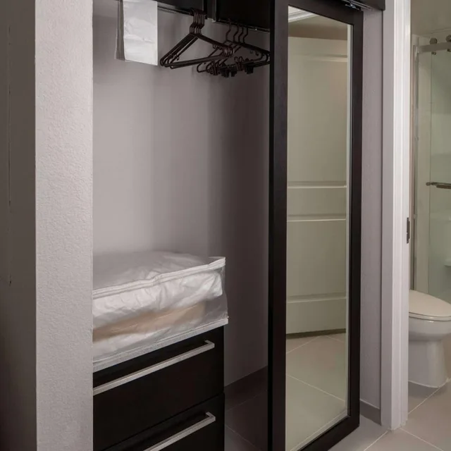 جناح بسرير كوين بغرفة نوم واحدة لذوي الإعاقة، Sonesta Es Suites Fairfax Fair Lakes 10/10