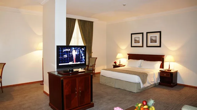 جناح جونيور بسرير كينج بجاكوزي، فندق التنفيذيين العليا(Executives Hotel Olaya) 2/10