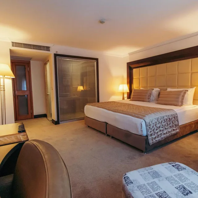 جناح بسرير كينج بجاكوزي، Ck Farabi Hotel 7/10
