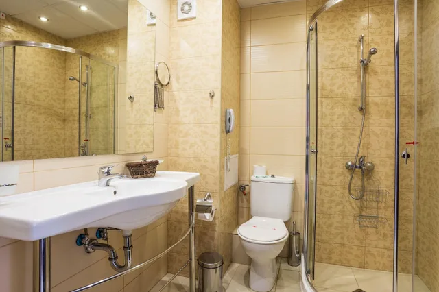 جناح بسرير كوين، Laguna Park & Aqua Club 4/5