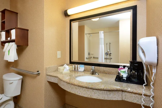 غرفة بسريرين مزدوجين، Hampton Inn Suites Durham North I85 3/5