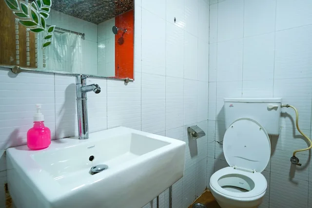 غرفة تنفيذية بسرير كينج، HOTEL KUMAR PLAZA 4/6