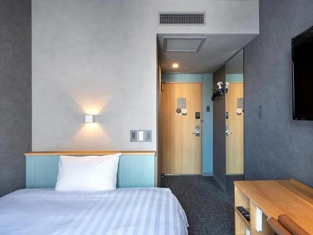 Deluxe, Single, EN Hotel Hamamatsu (Ex Court Hotel Hamamatsu) 2/7