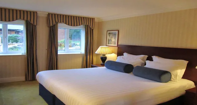Executive, Double Bed, Windmill Village Hotel, Golf Club Spa, BWSC 1/4