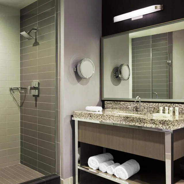 غرفة بسريرين كوين، Le Meridien Tampa, The Courthouse 6/10