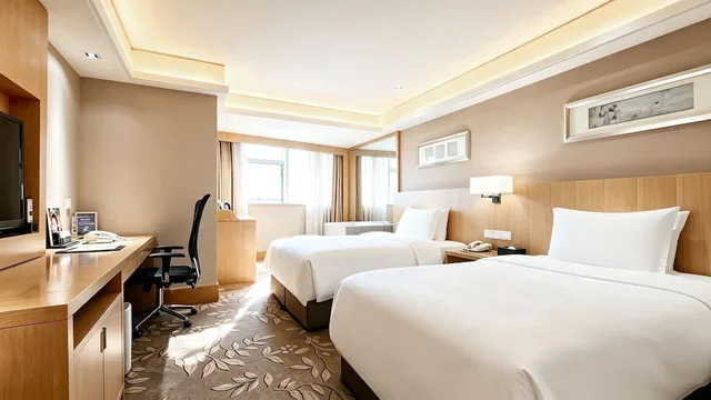 Deluxe Twin Bed Room, Quanzhou C&D Hotel 1/10