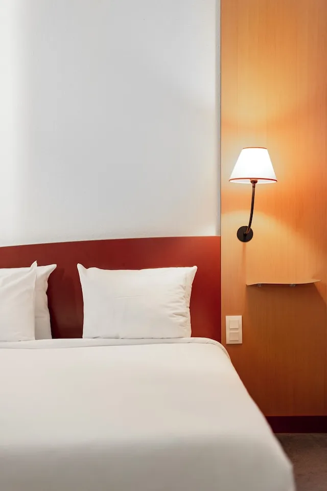 Superior, Suite, 1 Double and 1 Single Bed, Balcony, Novotel Suites Marseille Centre Euromed 6/10