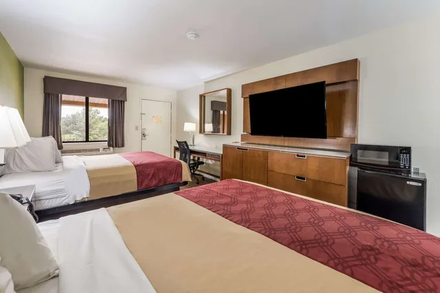 غرفة بسريرين كوين، Econo Lodge Atlanta Airport East 1/4