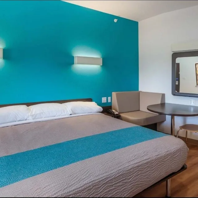 جناح، Motel6 Channelview, TX 10/10