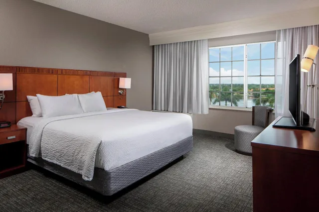 جناح بسرير كينج، Courtyard Fort Lauderdale Airport and Cruise Port 1/3