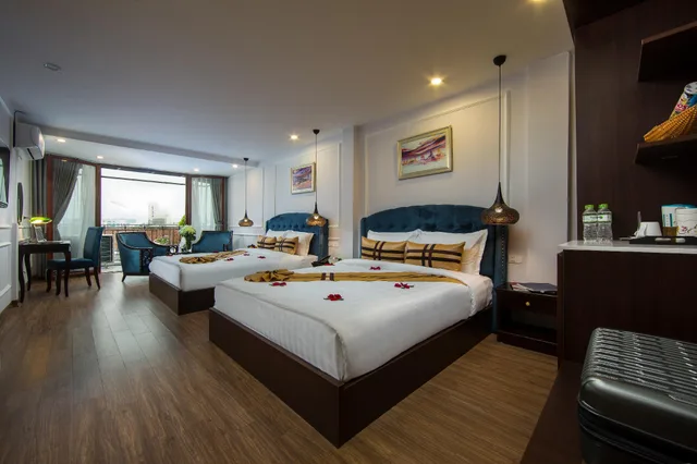 غرفة فاخرة ثلاثية، S Central Hotel 2/2